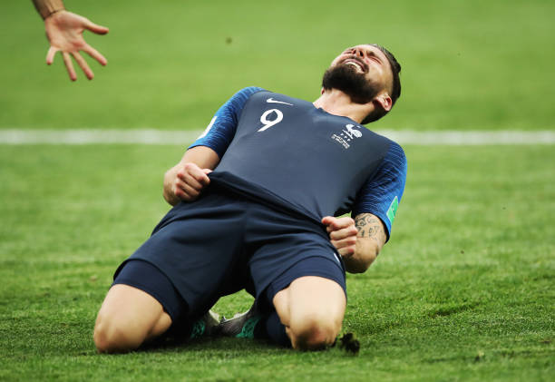 巴萨目前锋 巴萨目前锋