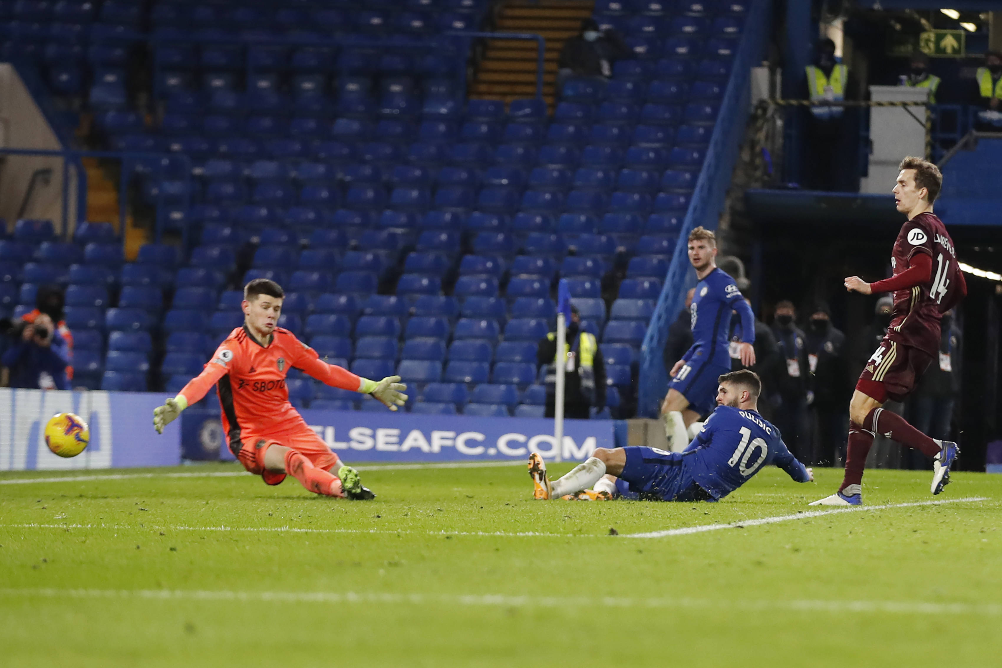 色的突破能 色的突破能